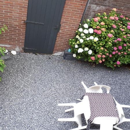 Bed and Breakfast De Notenbalk Aan Zee Флиссинген Экстерьер фото