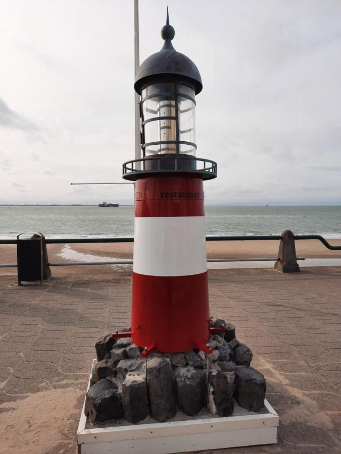 Bed and Breakfast De Notenbalk Aan Zee Флиссинген Экстерьер фото
